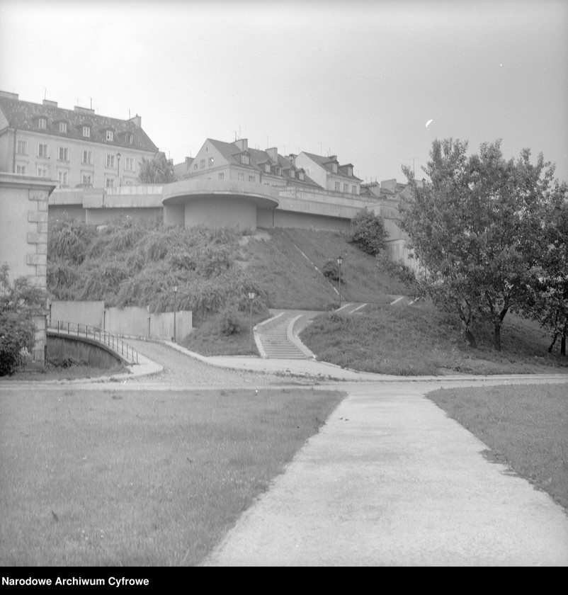 image.from.unit.number "Stare Miasto w Warszawie - widok od strony Wisły"