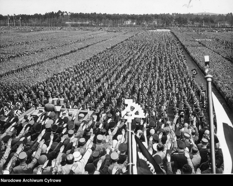 image.from.unit.number "Parteitag NSDAP (Narodowo-Socjalistycznej Niemieckiej Partii Robotników) w Norymberdze"