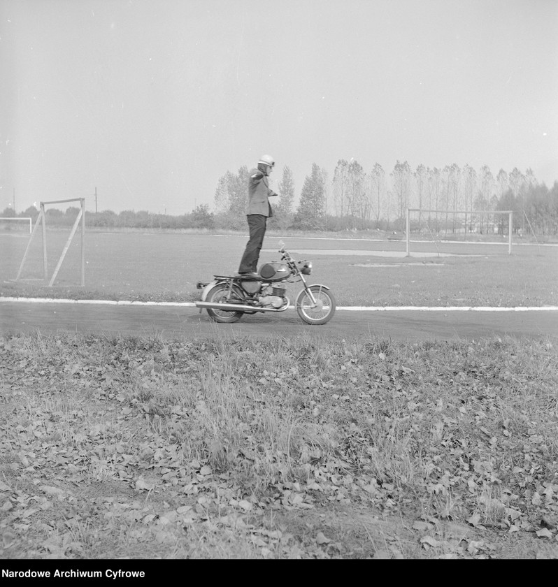 image.from.unit.number "Szkoła Ruchu Drogowego im. Franciszka Zubrzyckiego w Piasecznie"