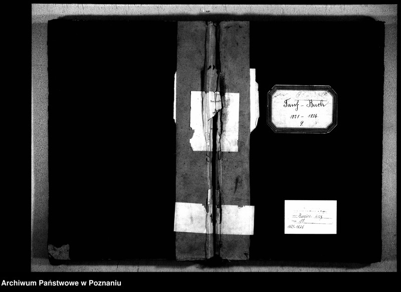 image.from.unit.number "Kirchenbuch der Taufen"