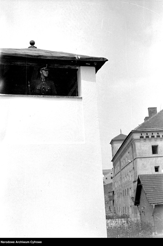 image.from.unit.number "Więzienie św. Michała przy ul. Senackiej 1/3 w Krakowie"