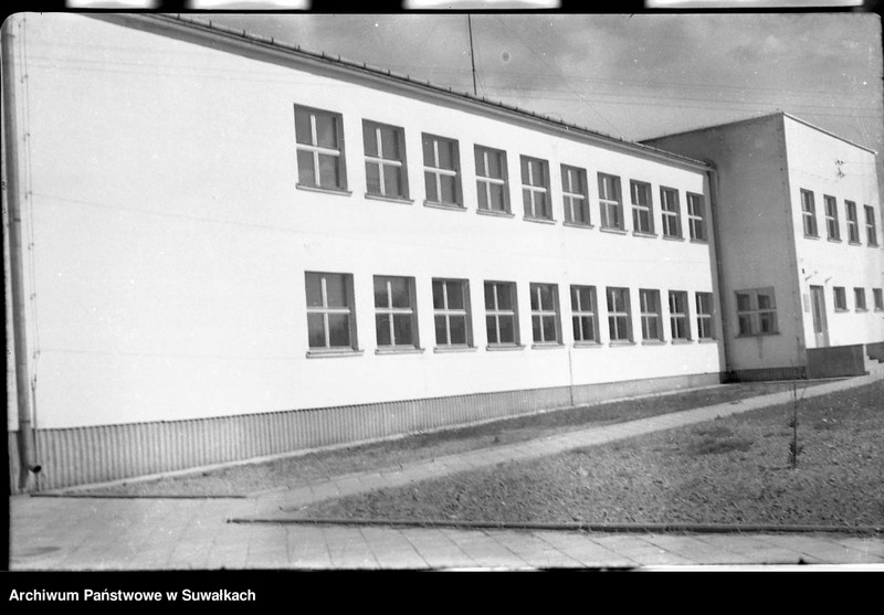 image.from.unit.number "Szkoła Podstawowa im. Marii Konopnickiej w Starym Folwarku"