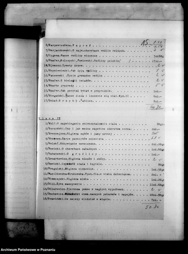 Obraz 18 z jednostki "Państwowe Liceum i Gimnazjum Koedukacyjne imienia Tadeusza Kościuszki - Turek [sprawozdanie z egzaminu dojrzałości]"