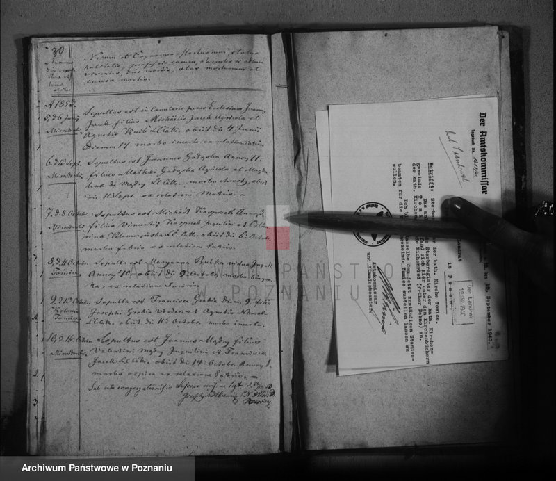 image.from.unit.number "Księga zgonu"
