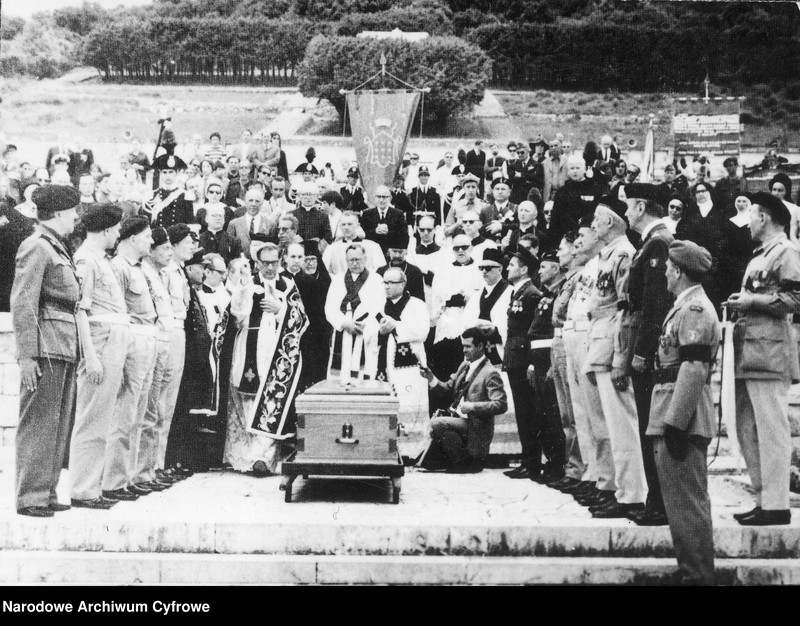 image.from.unit.number "Pogrzeb Władysława Andersa"