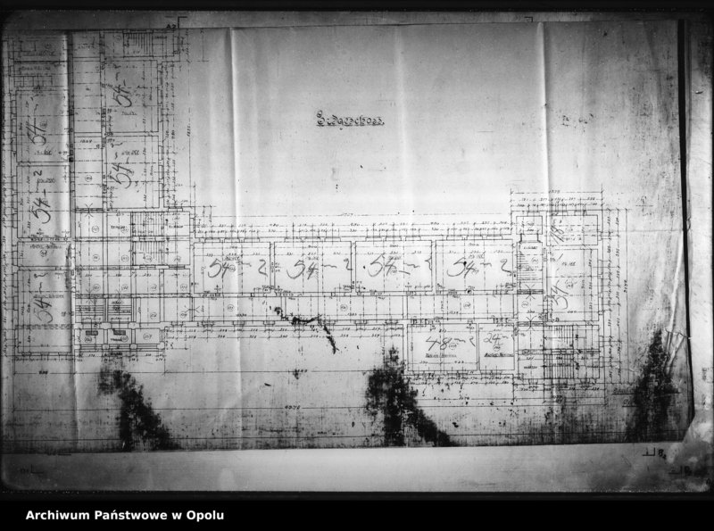 Obraz 16 z jednostki "Dokumentacja techniczna - budowa szkół w podopolskich miejscowościach, kanalizacja miasta, plan zagospodarowania przestrzennego pod ogród zoologiczny"