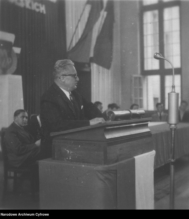 image.from.unit.number "Kongres Jedności Demokratycznej Studentów Polskich we Wrocławiu"