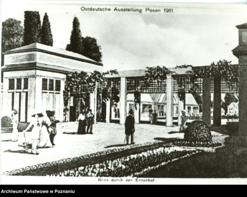 Obraz 1 z jednostki "Posen [Poznań] - Ostdeutsche Austellung. Blick durch den Ehrenhof"