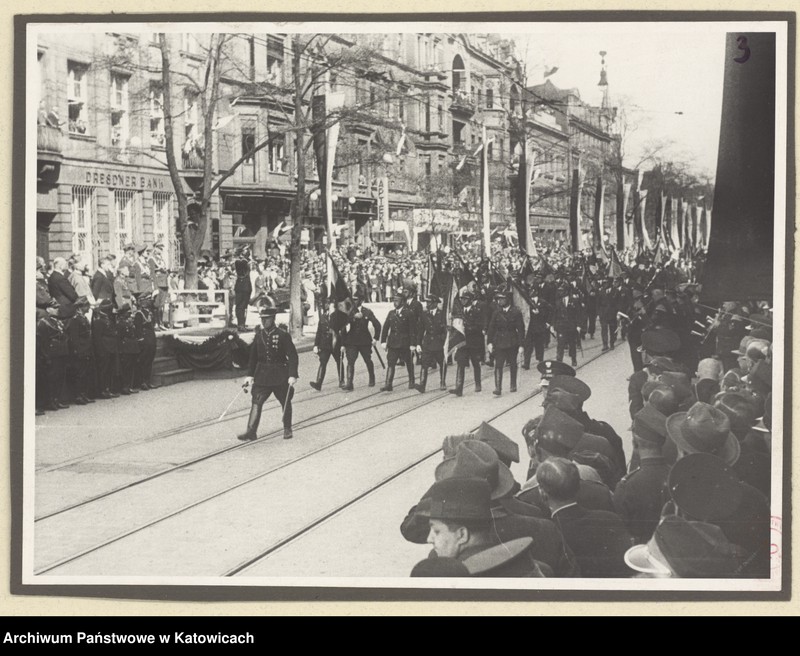 Obraz 6 z jednostki "[Album fotograficzny uroczystości 15 rocznicy III powstania śląskiego]"