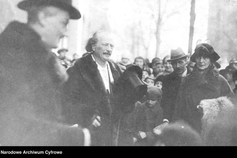 image.from.unit.number "Przyjazd Ignacego Jana Paderewskiego do Poznania"