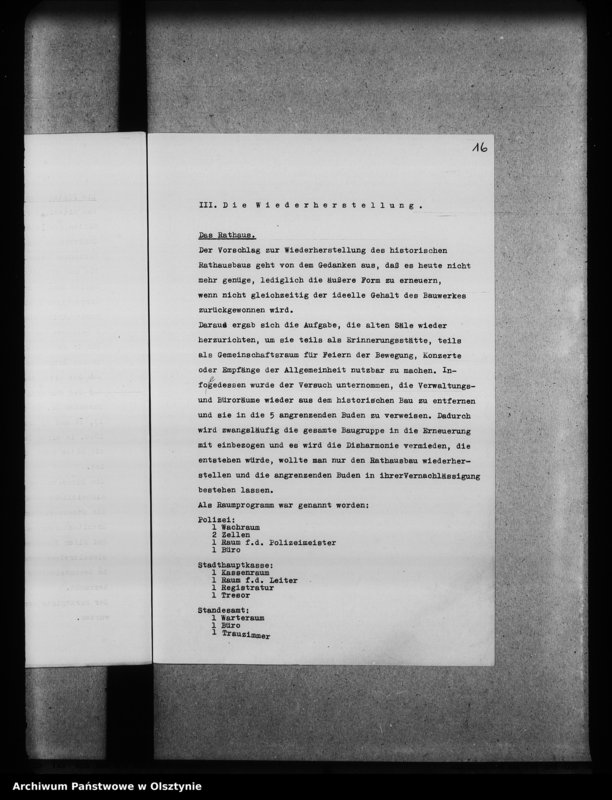 image.from.unit.number "Die Wiederherstellung des Marktplatzes in Wehlau"