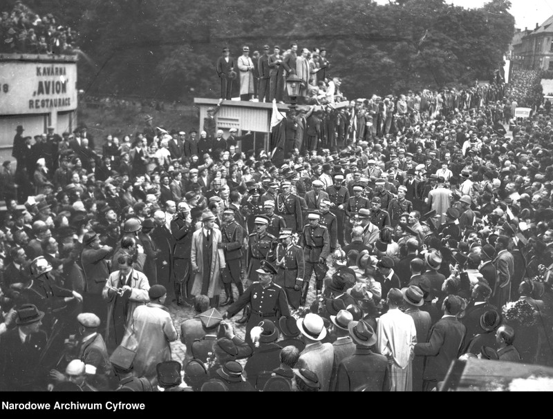 image.from.unit.number "Zajęcie Zaolzia - wkroczenie wojsk polskich do Czeskiego Cieszyna"