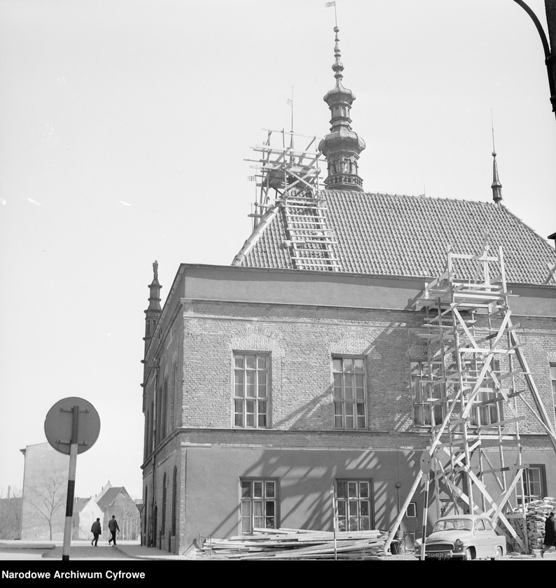 image.from.unit.number "Gdańsk"