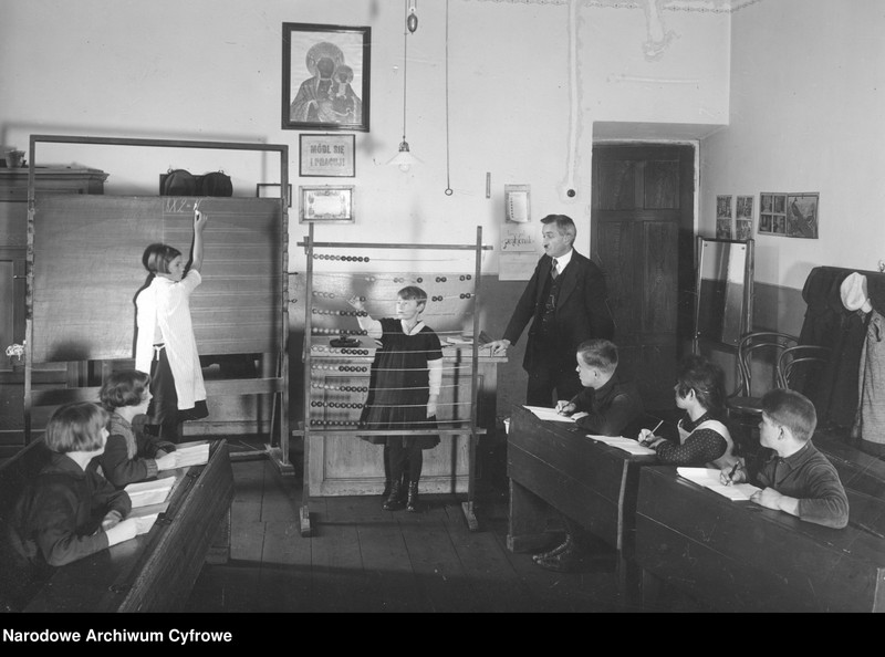 Obraz 5 z kolekcji "Pierwszy dzwonek sprzed lat111"