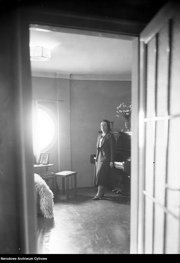 image.from.unit.number "Magdalena Lipkowska"
