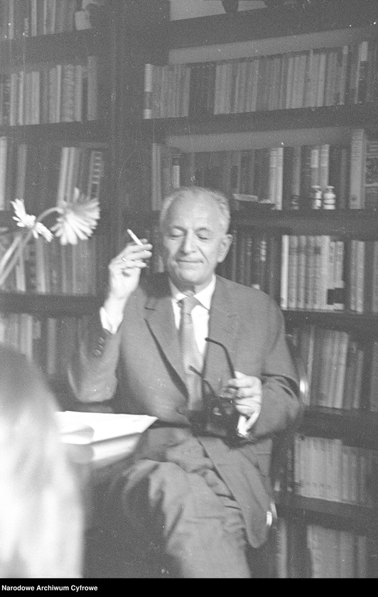 image.from.unit.number "Teodor Parnicki"