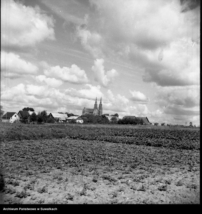 image.from.unit.number "Lipsk w powiecie augustowskim."