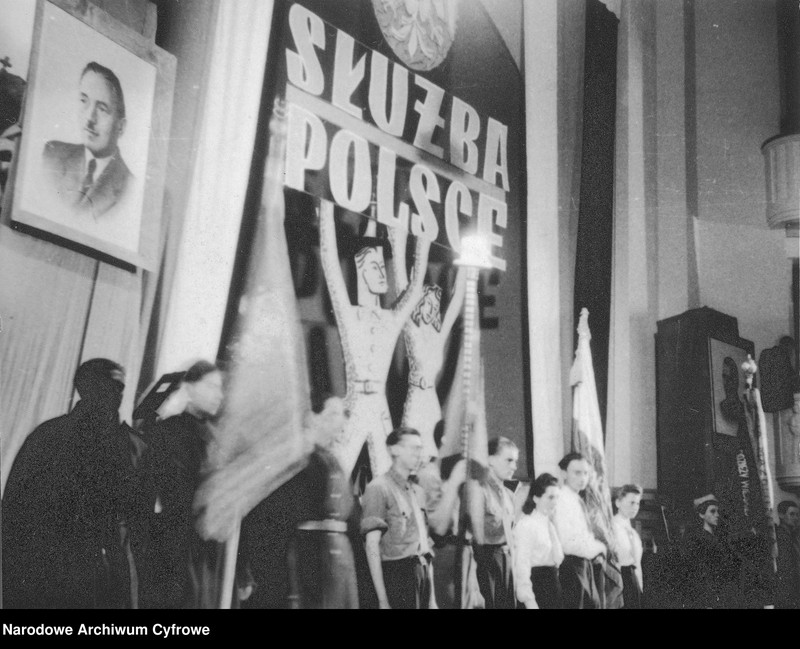 image.from.unit.number "Wiec Powszechnej Organizacji Służba Polsce w sali "Roma" w Warszawie"