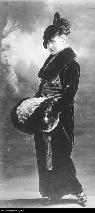 image.from.unit.number "Stroje historyczne z końca XIX wieku"