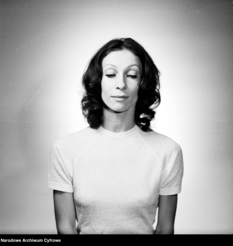 image.from.unit.number "Danuta Piasecka, tancerka"