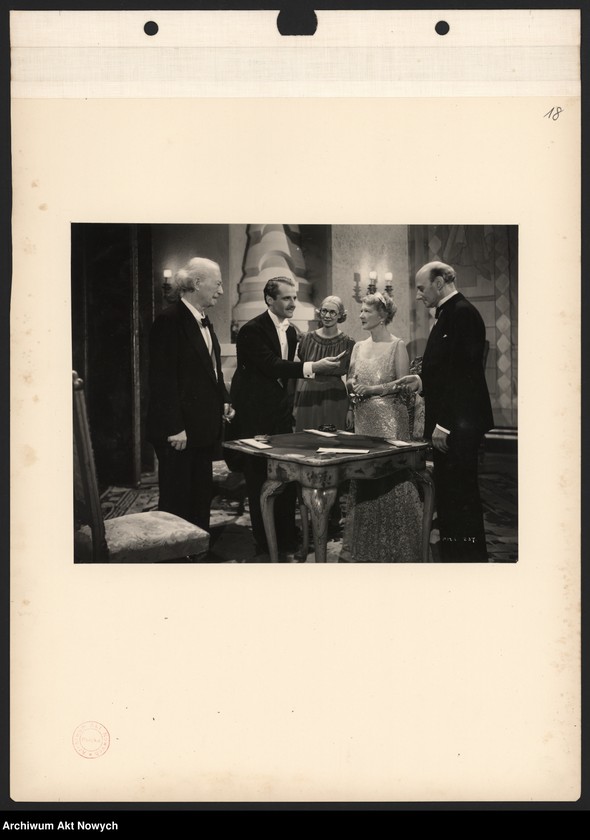 image.from.unit.number ""Sonata Księżycowa". Album fotografii ofiarowany A. Wilkońskiej przez L. Mendes