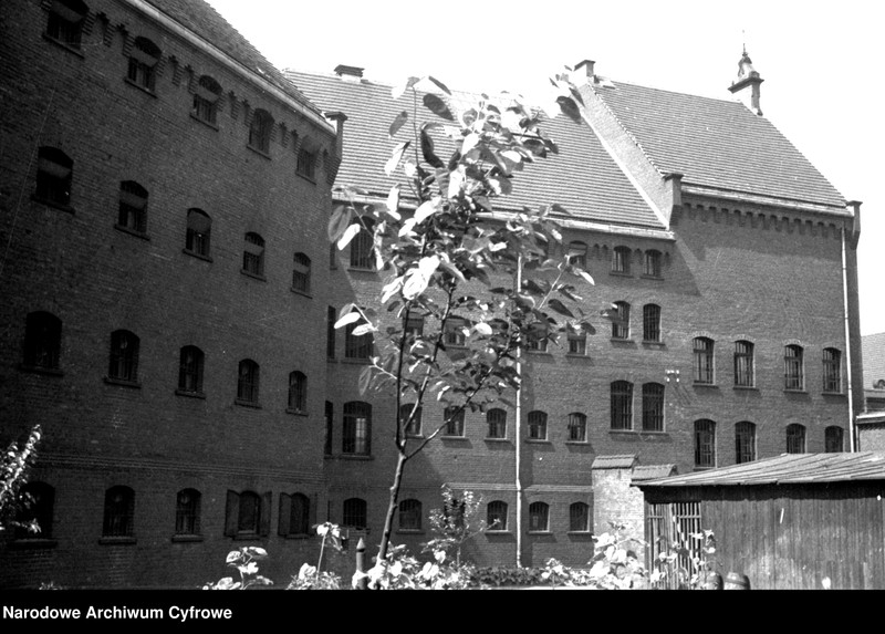 image.from.unit.number "Więzienie Karno-Śledcze w Katowicach"