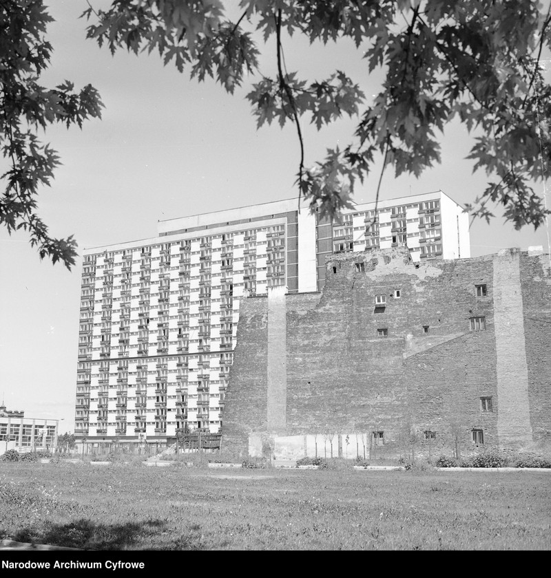 image.from.unit.number "Osiedle Za Żelazną Bramą w Warszawie"