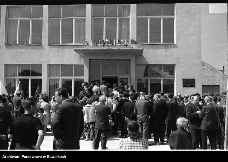 image.from.collection.number "Otwarcie Biblioteki Publicznej w Suwałkach 1963 r.111"