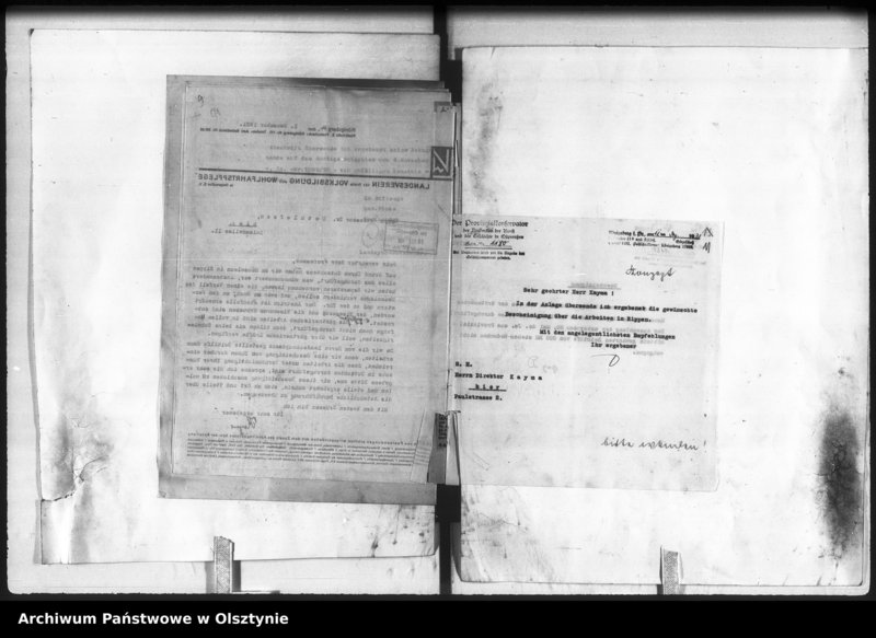 image.from.unit.number "Rippen, Mausoleum"