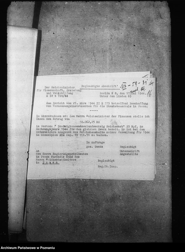 Obraz 20 z jednostki "Staatsbauschule. Meisterschule gestaltendes Handwerk. Förderung des auf Luftfahrt beüglichen Unterricht- Ausstellungen der Heimschulen"