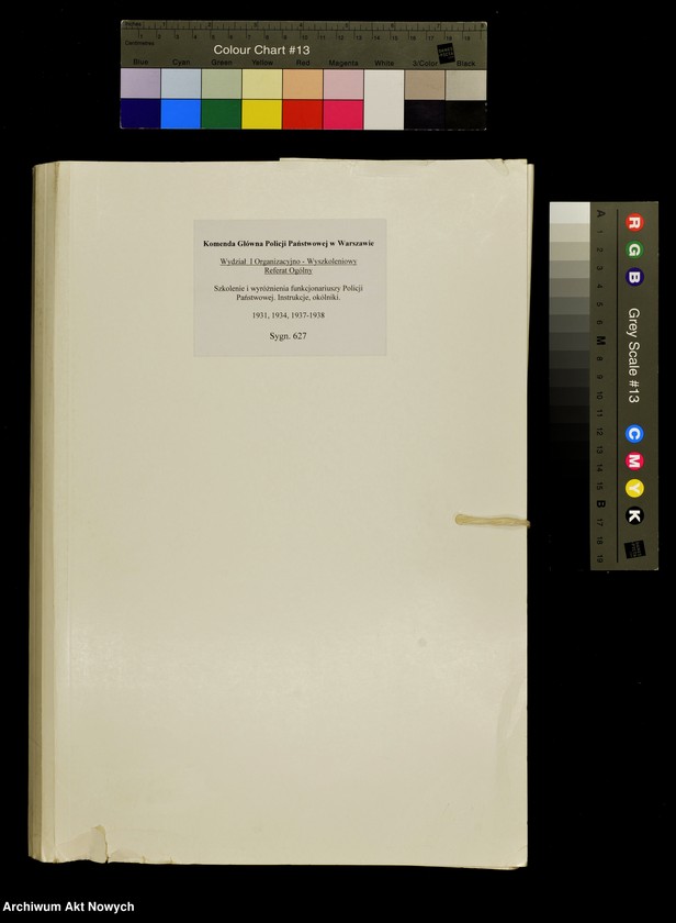 Obraz 2 z jednostki "Szkolenie i wyróżnienia funkcjonariuszy Policji Państwowej. Instrukcje, okólniki."