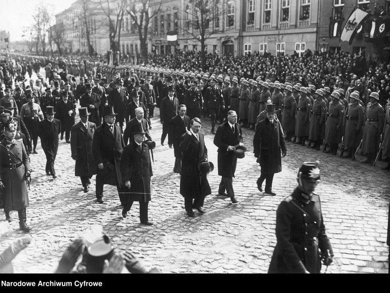image.from.unit.number "Uroczyste posiedzenie Reichstagu w kościele garnizonowym w Poczdamie"