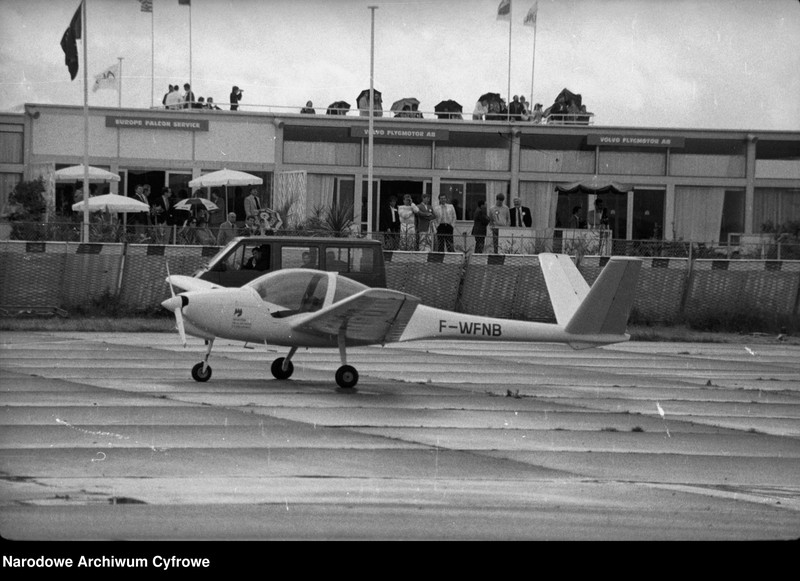 image.from.unit.number "36. Międzynarodowy Salon Lotniczy w Paryżu-Le Bourget"