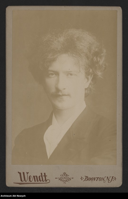 image.from.unit.number "I. J. Paderewski w latach 1878-1896. Fotografie. t.II; brak fot. nr 1-2"