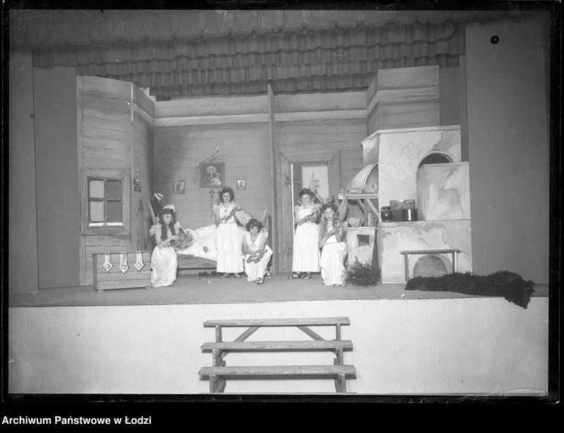 Obraz 2 z jednostki "Przedstawienie szkolne - "Jasełka""