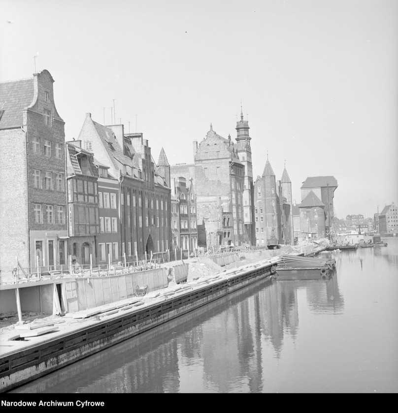 image.from.unit.number "Gdańsk"