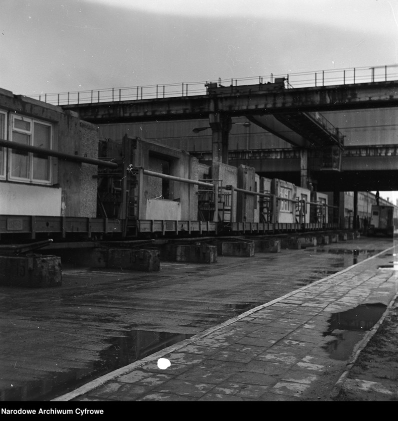 image.from.unit.number "Fabryka elementów betonowych "Faelbet" na Żeraniu w Warszawie"