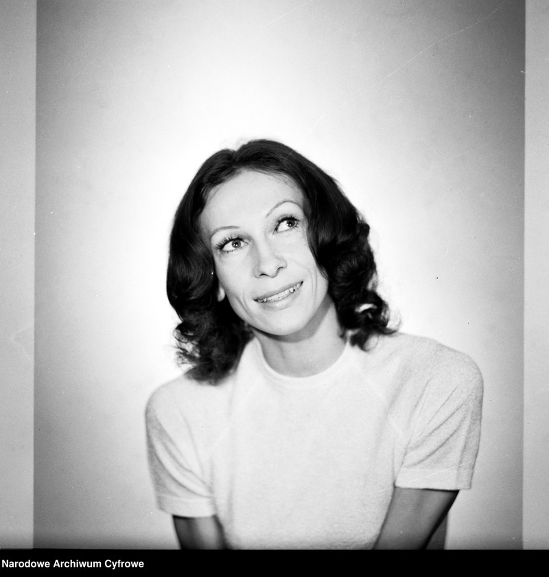 image.from.unit.number "Danuta Piasecka, tancerka"