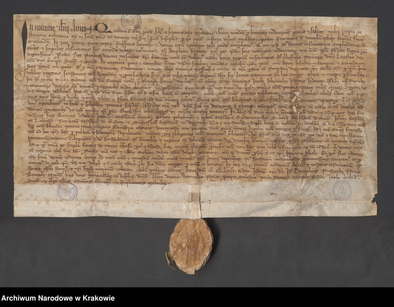 image.from.unit.number "Paweł biskup krakowski zawiera ugodę z Leszkiem księciem krakowskim, sandomierskim i sieradzkim, który za ujęcie i więzienie biskupa oraz wyrządzone"