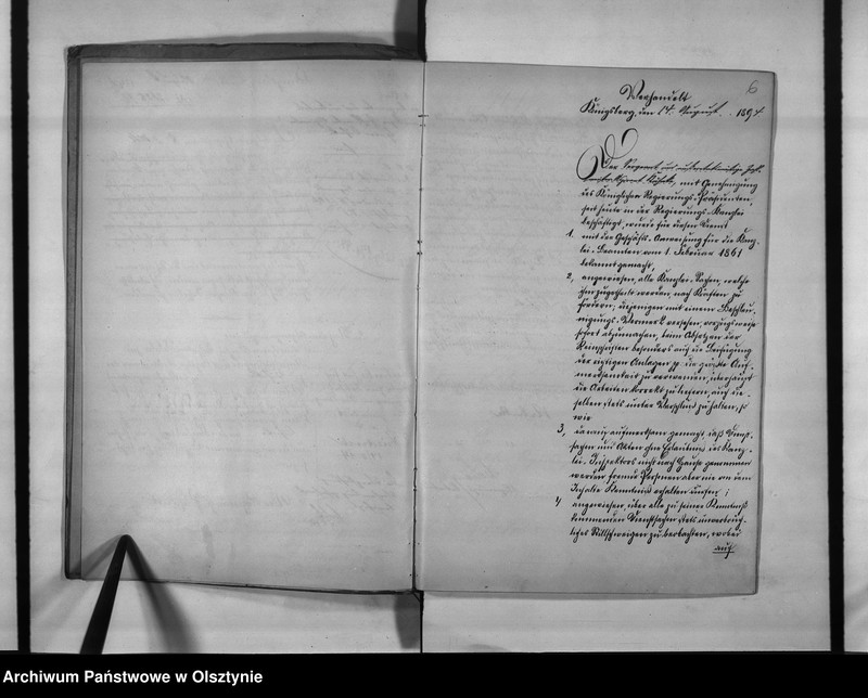 image.from.unit.number "Kanzlei Hilfsarbeiter Kuhnke [Gustav Albert], den 11.2.[18]97 Regierungs Büreau Diätar, den 1.6.1901 Regi.[ierungs] Hauptkassen Buchhalter"