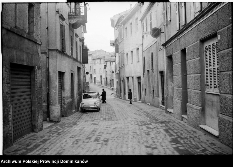 image.from.unit.number "Włochy. Potenza Picena; Florencja; Piza; Polski Cmentarz Wojenny w Bolonii"