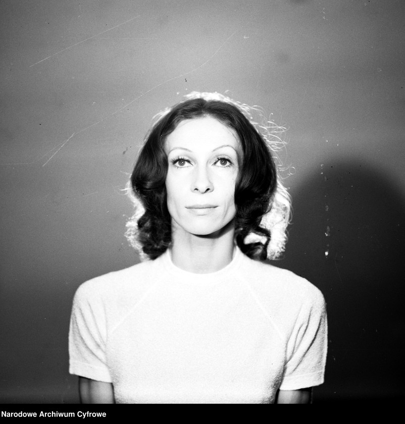 image.from.unit.number "Danuta Piasecka, tancerka"