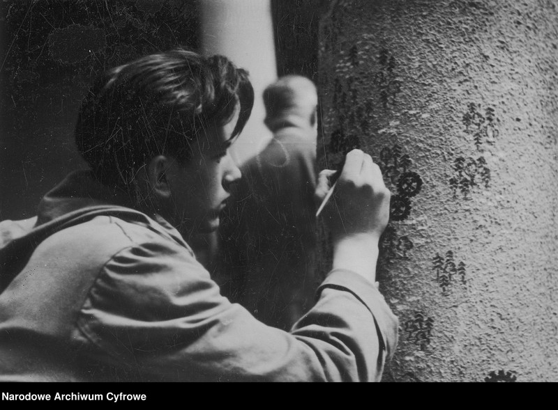 image.from.unit.number "Wystawa Przemysłu Ziem Odzyskanych w salach Państwowego Instytutu Geologicznego przy ul. Rakowieckiej 4 w Warszawie"