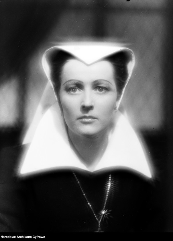 image.from.unit.number "Warszawa. Teatr Narodowy - sztuka "Maria Stuart""