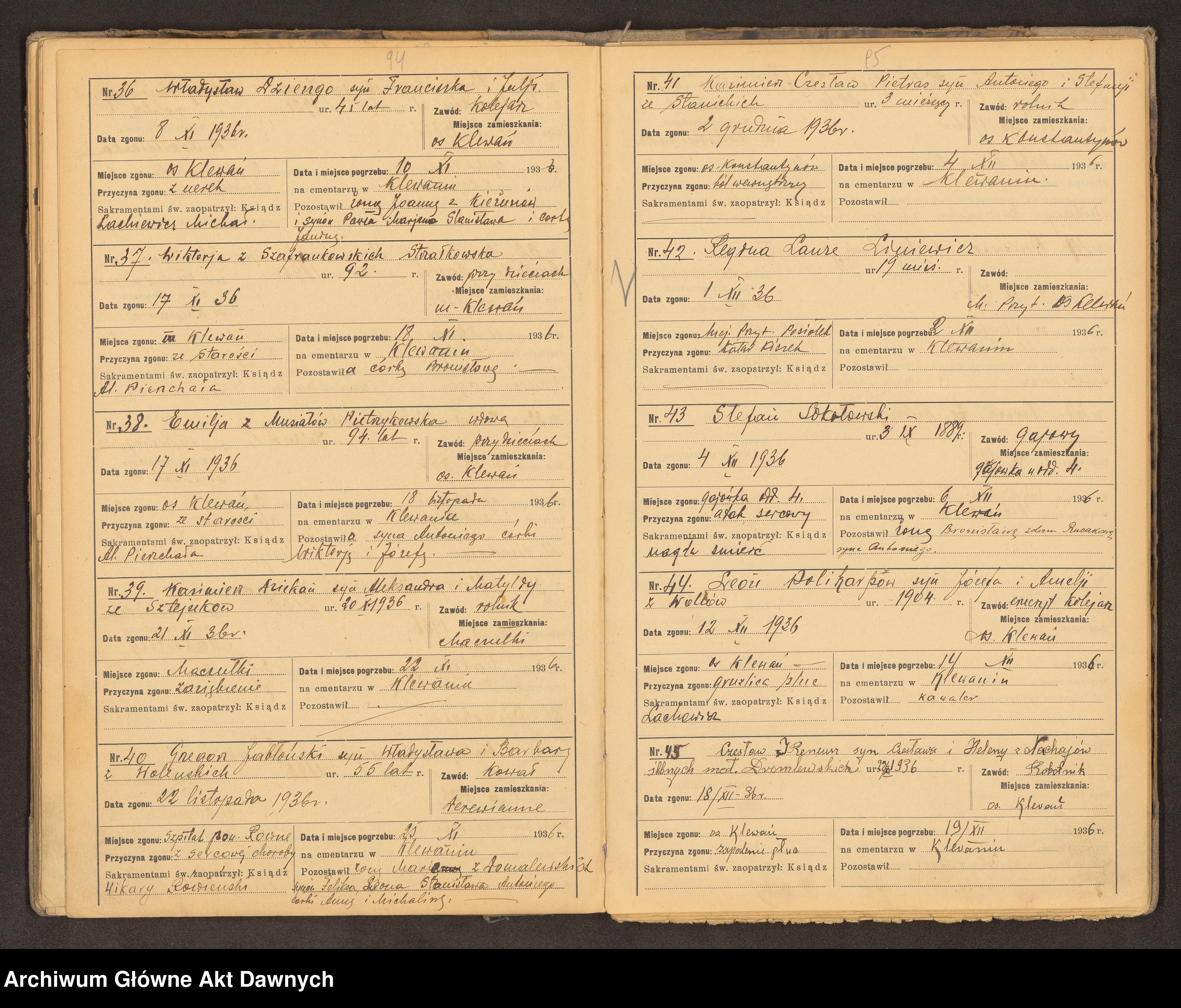 Skan z jednostki: Parafia: Klewań. Dekanat: Równe. Raptularz chrztów i zgonów w parafii.