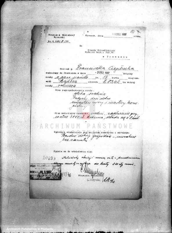 Obraz 14 z jednostki "/Podania rolników o ulgi w spłacie należności Funduszu Obrotowego Funduszu Obrotowego Reformy Rolnej z terenu powiatu wyrzyskiego"