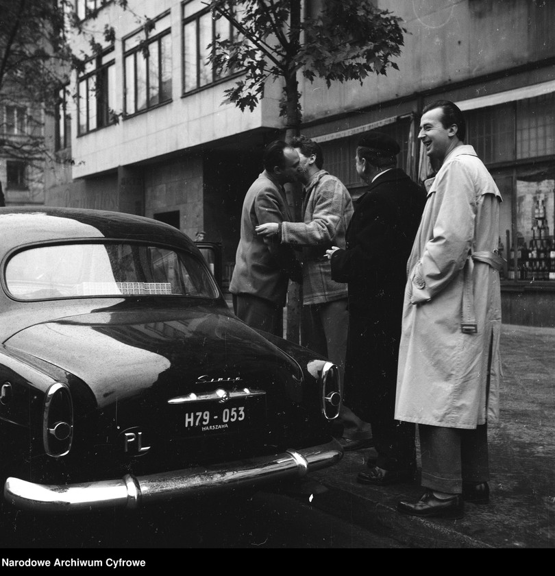 Obraz 12 z jednostki "Samochód Simca Aronde"