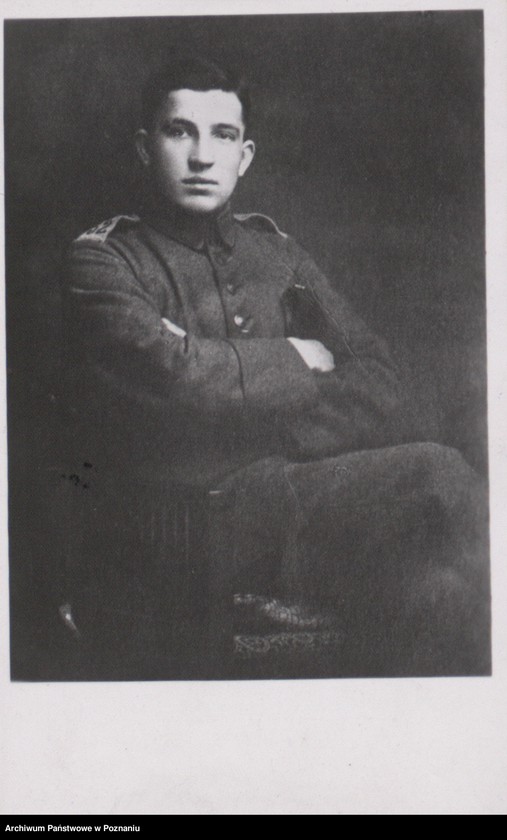 Obraz 3 z jednostki "Śp. Jan Mertka, urodzony 27 lipca 1899 roku w Przygodzicach powiat Ostrów Wielkopolski, żołnierz I batalionu Pogranicznego Poznańskiego w Szczypiornie powiat Kalisz, zginął od kuli niemieckiego Grenzschutzu w dniu 27 grudnia 1918 roku o godzinie 11.30 na ziemi wielkopolskiej pod Boczkowem koło Skalmierzyc powiat Ostrów Wielkopolski. Pochowany na cmentarzu Powstańców Wielkopolskich 1918 - 1919 w Ostrowie Wielkopolskim. Pierwszy poległy powstaniec wielkopolski."