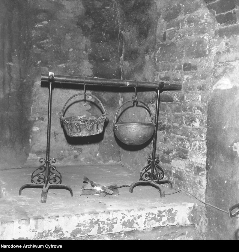 image.from.unit.number "Muzeum Ziemi Zamojskiej"