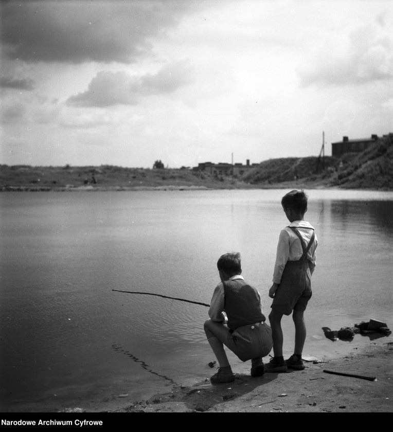 image.from.unit.number "Park Morskie Oko w Warszawie"